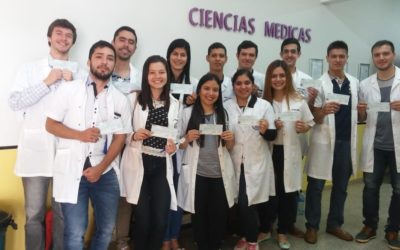 ALUMNOS DE FCM RECIBIERON AYUDA ECONÓMICA.