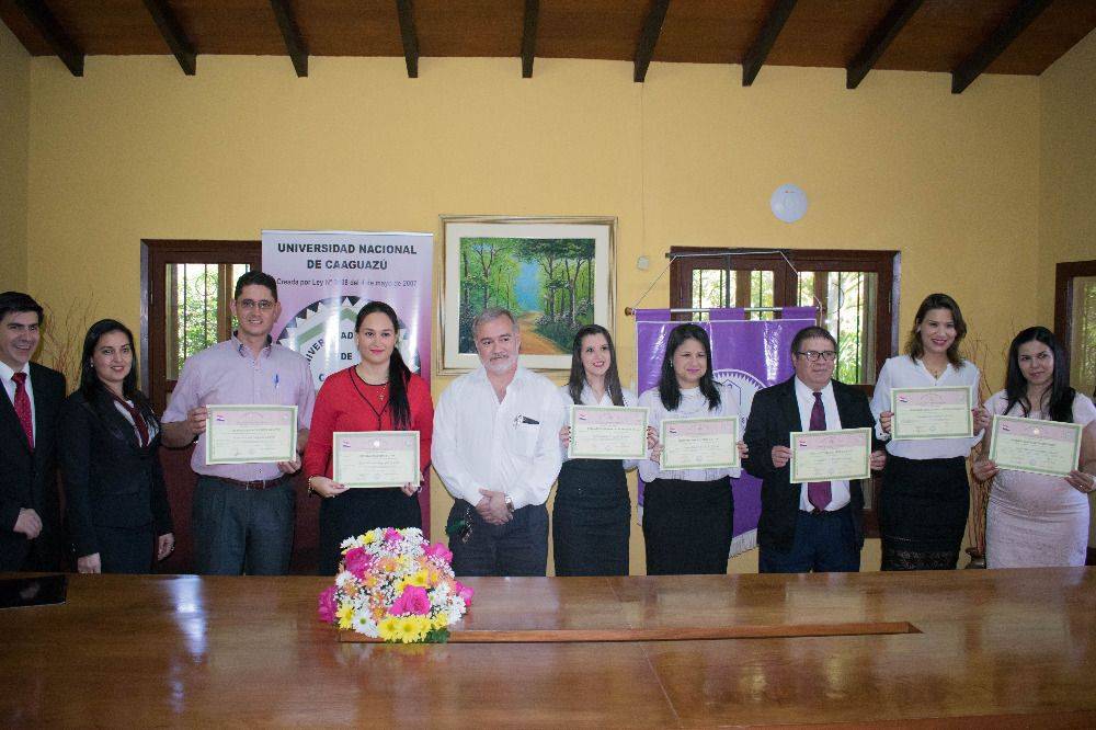 Entrega de títulos de la 4ta. Promoción de Especialistas en Ecografía General.