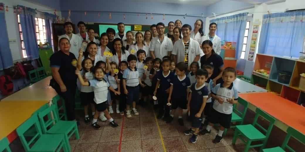 Promoción de la salud en escuelas de Coronel Oviedo.