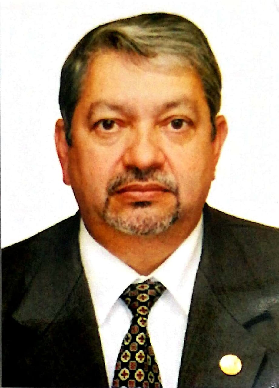 Dr. Pablo Martínez Acosta,